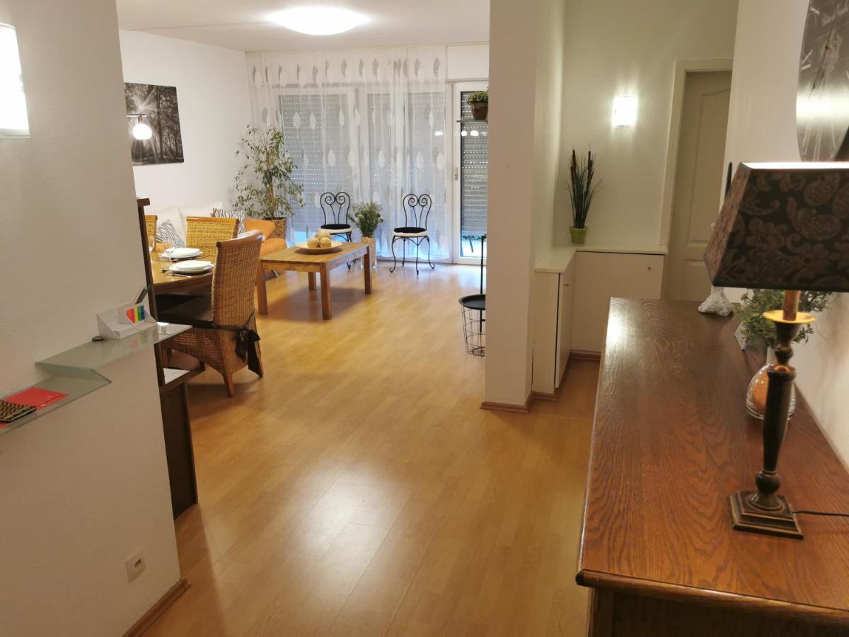Schoene 3-Zimmer Erdgeschosswohnung Am Bergpark,Unesco,Therme,Train, Wilhelmshoeher Allee 329 Κάσελ Εξωτερικό φωτογραφία